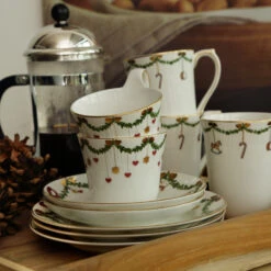 Royal Copenhagen Star Fluted Christmas Bord -Serax Winkel 24881 01 04 b2e0c70fc3