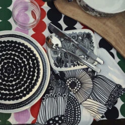 Marimekko Räsymatto Bord 10 Marimekko Räsymatto Bord -Serax Winkel 26518 01 04 83389a3f06