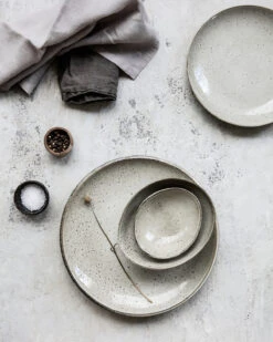 House Doctor Lake Bord Grijs 9 House Doctor Lake Bord Grijs -Serax Winkel 31374 03 4 EnvironmentImage ea0804b07e