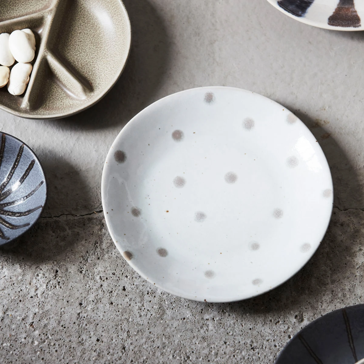 House Doctor Dots Bord Ø15,7 Cm 5 House Doctor Dots Bord Ø15,7 Cm - Afbeelding 3