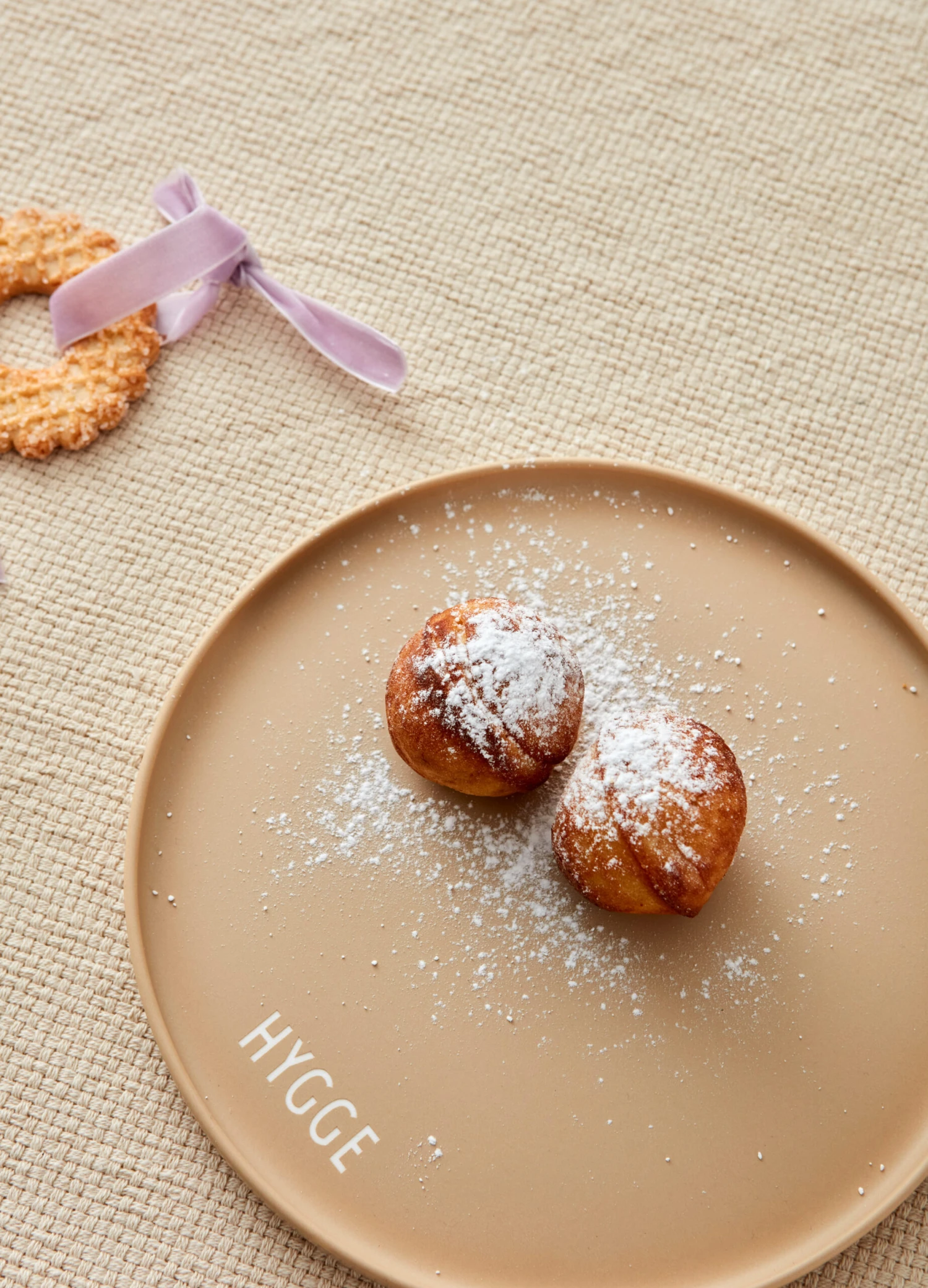 Design Letters Favoriet Bord Ø22 Cm 5 Design Letters Favoriet Bord Ø22 Cm - Afbeelding 3