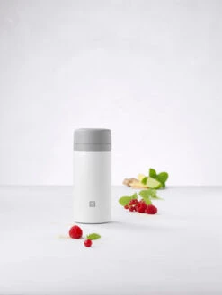 Zwilling Thermo Thermosfles 0,42 L 9 Zwilling Thermo Thermosfles 0,42 L -Serax Winkel 509061 01 3 EnvironmentImage 18f7b6050a