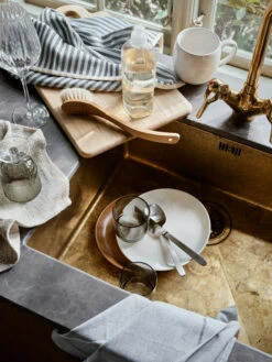 Broste Copenhagen Eli Bord Ø26 Cm -Serax Winkel 577046 01 40 EnvironmentImage cd268c4cca